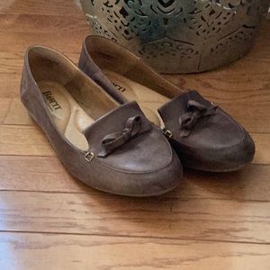 Born brown leather loafers Sz 9.5